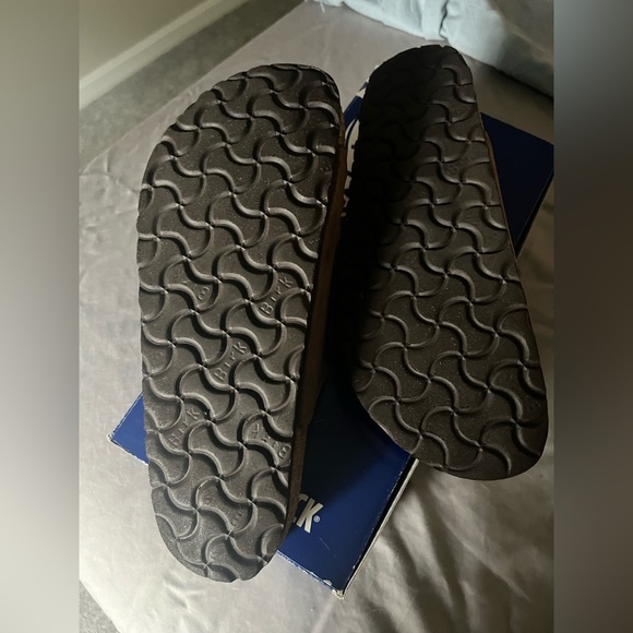 Birkenstock Granada Sandal - Picture 2 of 6